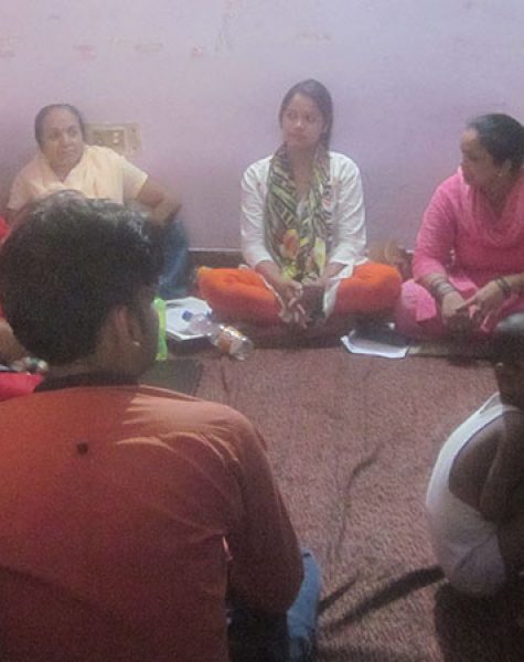 mahila-panchayat-slide4